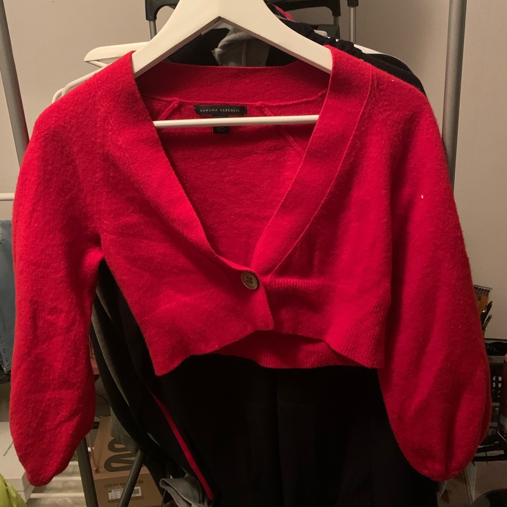Banana Republic Cropped Sweater